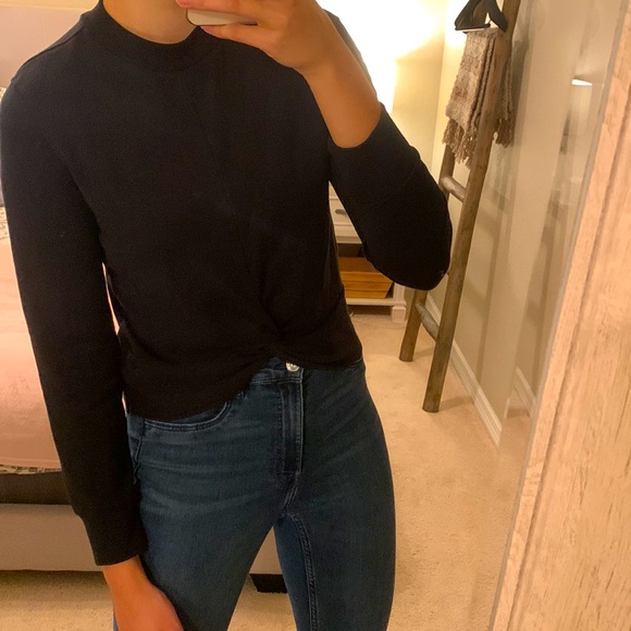 Twisted Front Crop Sweater Top Long Sleeve - Picture 2 of 8